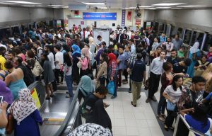 A shot of the LRT station where a breakdown caused massive congestion and frustration. (pic taken from says.com)